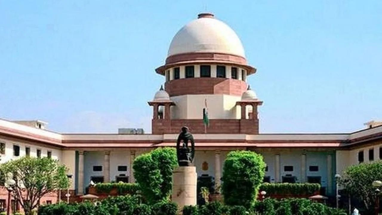 Supreme Court Collegium ने कलकत्ता हाई कोर्ट के 9 जजों की सेवा अवधि बढ़ाने की सिफारिश की