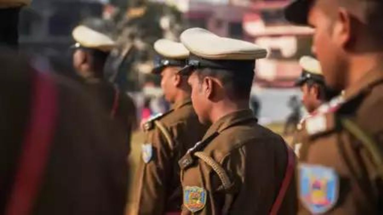 UP Police Constable Re-Exam: यूपी पुलिस कांस्टेबल पुनरपरीक्षा की तारीखें घोषित, 23-31 अगस्त 2024 को होगी परीक्षा