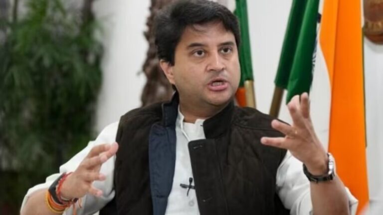 Jyotiraditya Scindia के फ्लाइट कलह प्रबंधन पर अपडेट: एयरपोर्ट्स पर 'वॉर रूम्स' बनाए जाएंगे