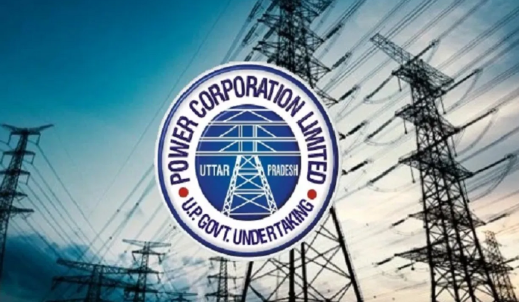 UP के इस जिले में बिजली संबंधी समस्याओं का समाधान करने के लिए बिजली विभाग कर रहा है काम