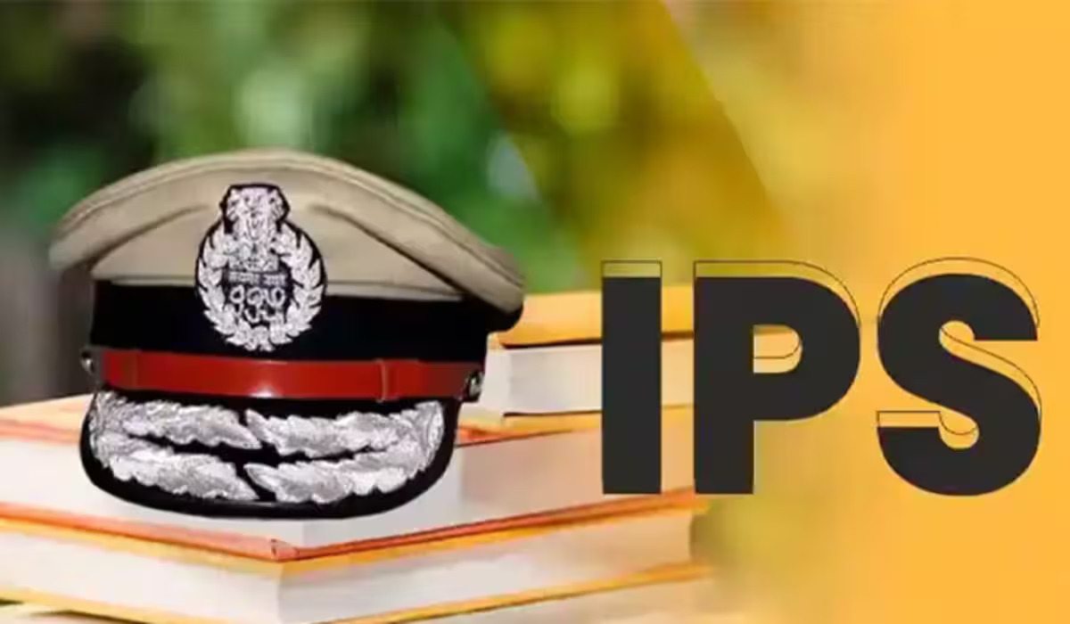 UP Police विभाग में बड़ा फेरबदल, 10 आईपीएस अधिकारियों का तबादला, देखें पूरी सूची