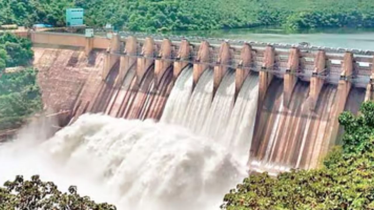 Tungabhadra Dam Gate: तुंगभद्रा बांध के 19वें गेट की चेन टूटी, खतरे को देखते हुए सभी 33 गेट खोले गए