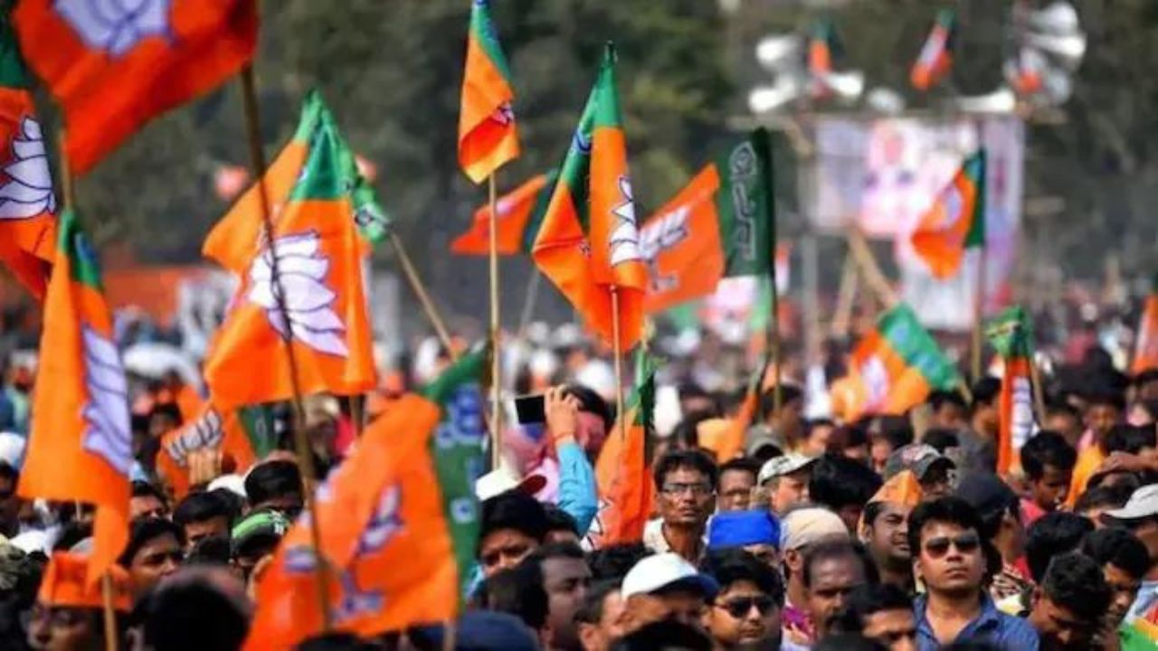 Delhi Election: BJP दिल्ली विधानसभा चुनाव की तैयारी में व्यस्त, पूर्वांचल मोर्चा का अध्यक्ष नियुक्त