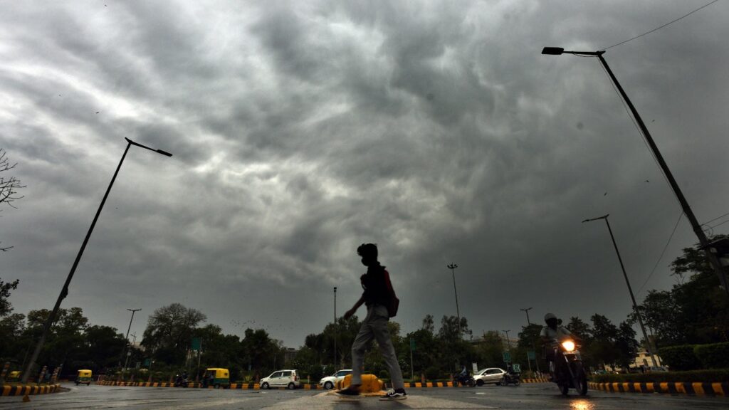 in-Delhi rain cloud