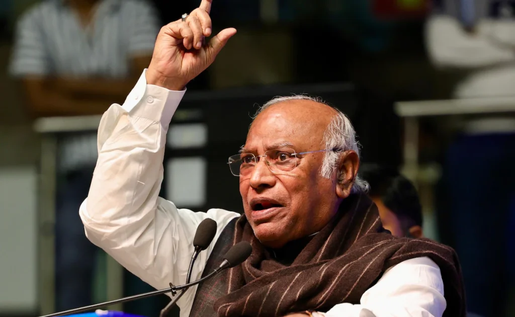 h5bt9j9o_mallikarjun-kharge_625x300_26_November_24