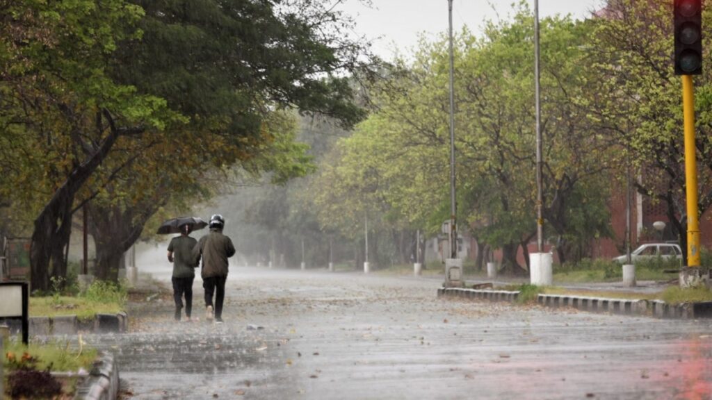 in-chandigarh_rain_1