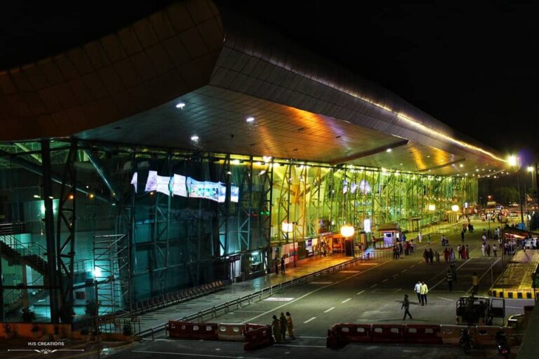 Sri_Guru_Ram_Dass_Jee_International_Airport_Amritsar.jpg