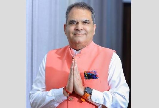 23532325325352235523