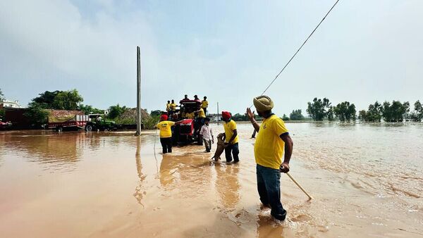 Floods-have-severely-affected-Punjab-with-a-total_1756743188550_1756743195864.jpg