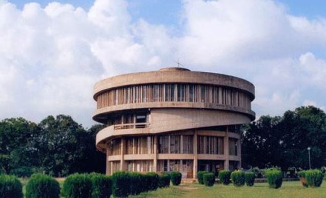 521351646545656413213