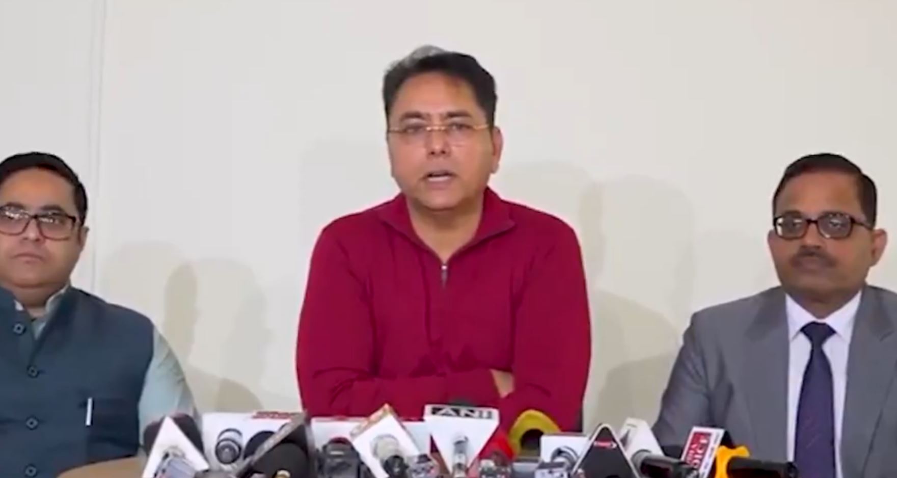 32553352325323223235