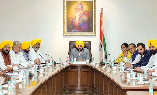 89756412365487564123