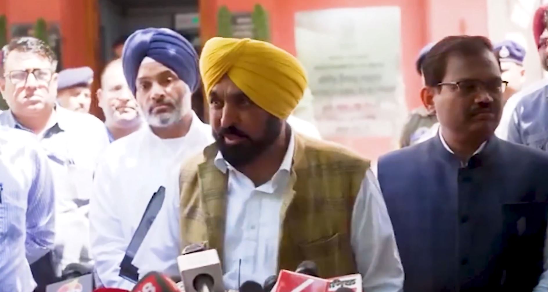 23523523523523523235