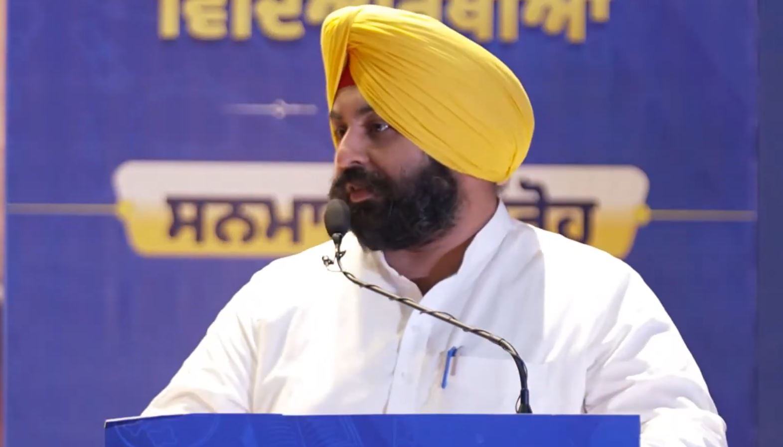 23523535223535253225