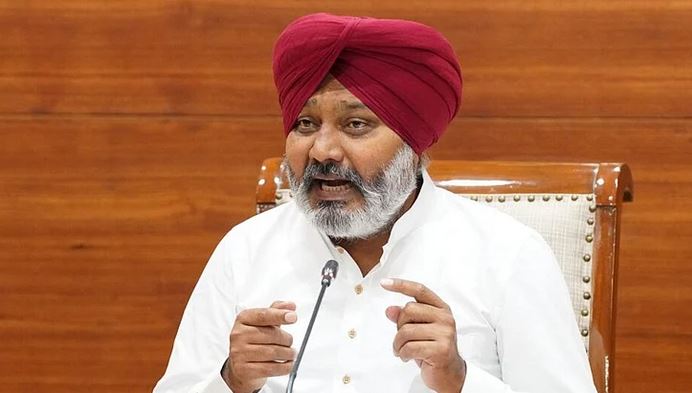 कमर्शियल LPG सिलेंडर की बढ़ती कीमतों पर हरपाल चीमा का सवाल, केंद्र सरकार को घेरा