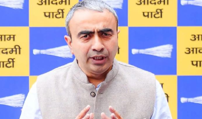 दिलजीत दोसांझ मामले पर AAP नेता अनुराग ढांडा का BJP पर बड़ा हमला -बीजेपी पर ‘एंटी पंजाब’ सोच का आरोप