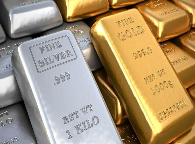 Gold Price Today: सोना-चांदी के दाम में बड़ा उतार-चढ़ाव, जानिए 17 मई 2026 के ताजा रेट