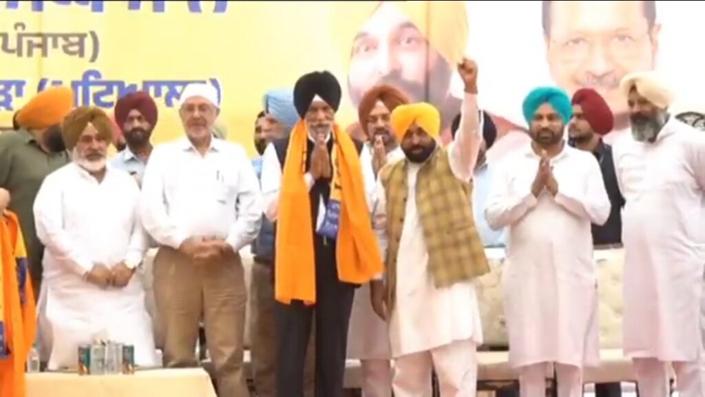 पंजाब की राजनीति में बड़ा उलटफेर, सुरजीत सिंह रखड़ा AAP में शामिल
