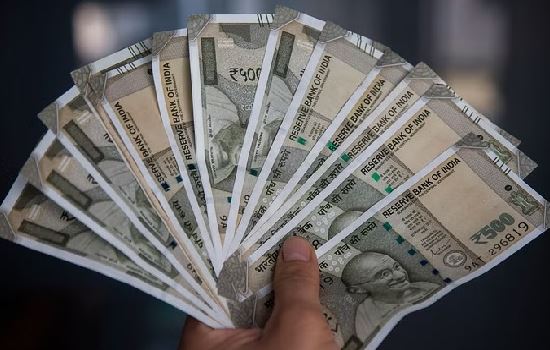1 जून से बदले बैंकिंग और क्रेडिट कार्ड के नियम: रिवॉर्ड्स कम, फीस ज्यादा, ग्राहकों पर सीधा असर