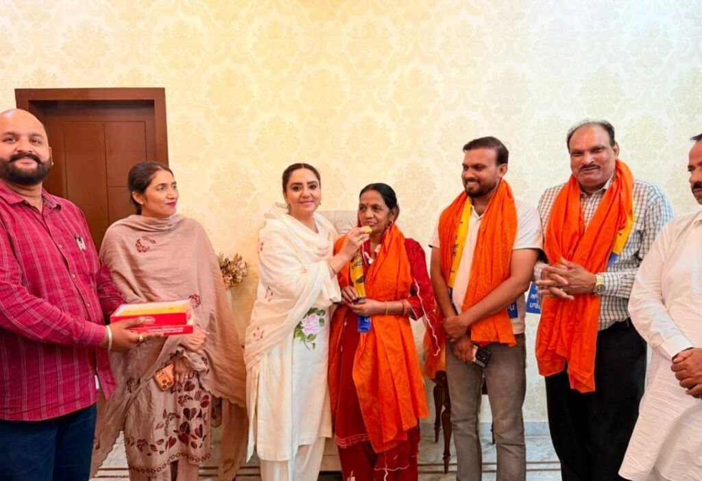 मोगा में AAP का कुनबा बढ़ा, BJP की MC हेम लता समर्थकों समेत ‘आप’ में शामिल
