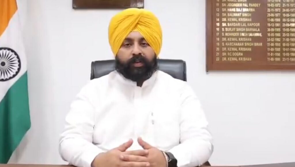 पंजाब में सफाई कर्मचारियों की हड़ताल खत्म, 24 घंटे में हटाया जाएगा जमा कचरा