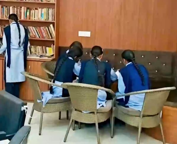 पंजाब के सरकारी स्कूलों में बढ़ती सुविधाएं, भैणी बाघा में छात्रों के लिए नई लाइब्रेरी तैयार