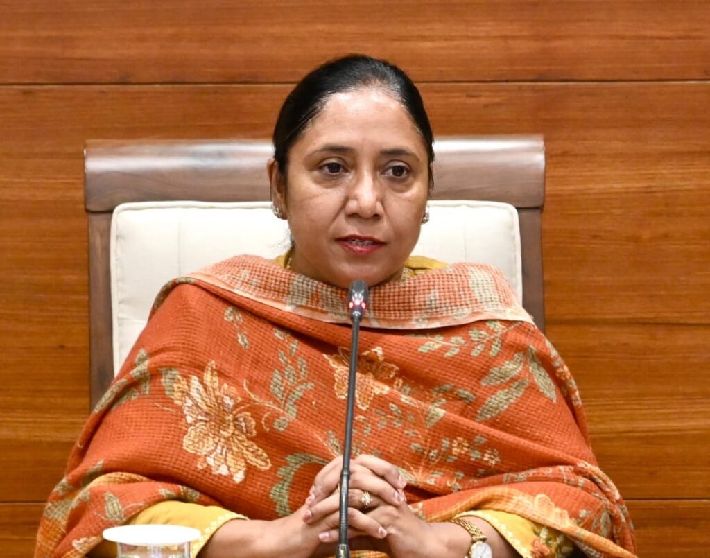 पंजाब सरकार की ‘नई दिशा’ योजना से 13.65 लाख महिलाओं को लाभ, 9.75 करोड़ रुपये की लागत से बांटे 2.45 करोड़ सैनिटरी पैड